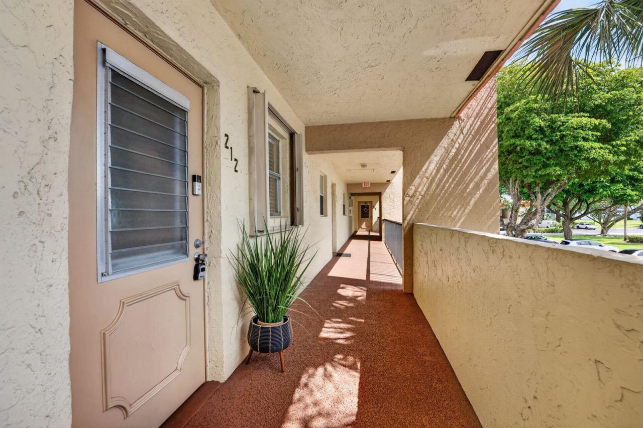 2800 Fiore Way , Unit 212, Delray Beach, FL 33445 Photo