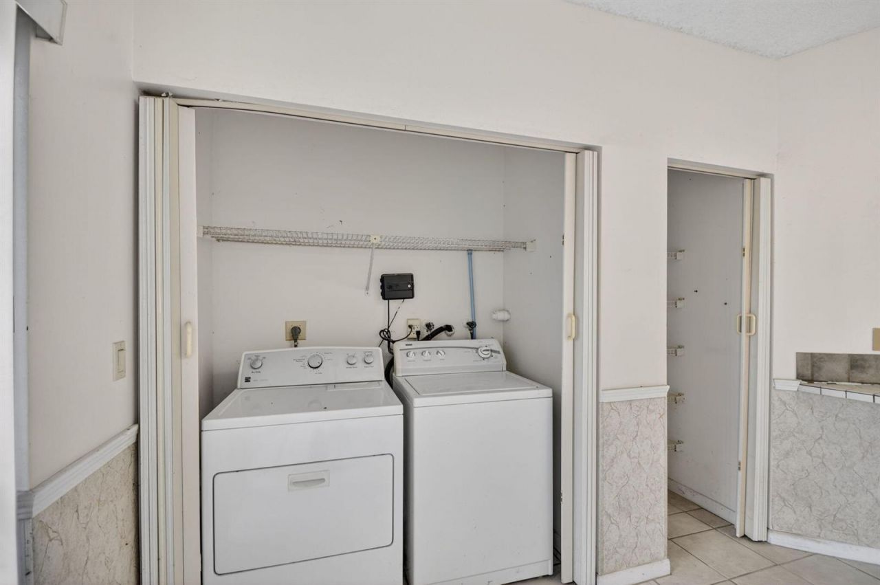 9 Corrie Place , Boynton Beach, FL 33426 Photo