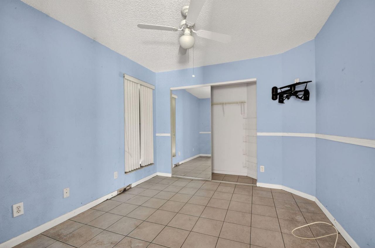 9 Corrie Place , Boynton Beach, FL 33426 Photo