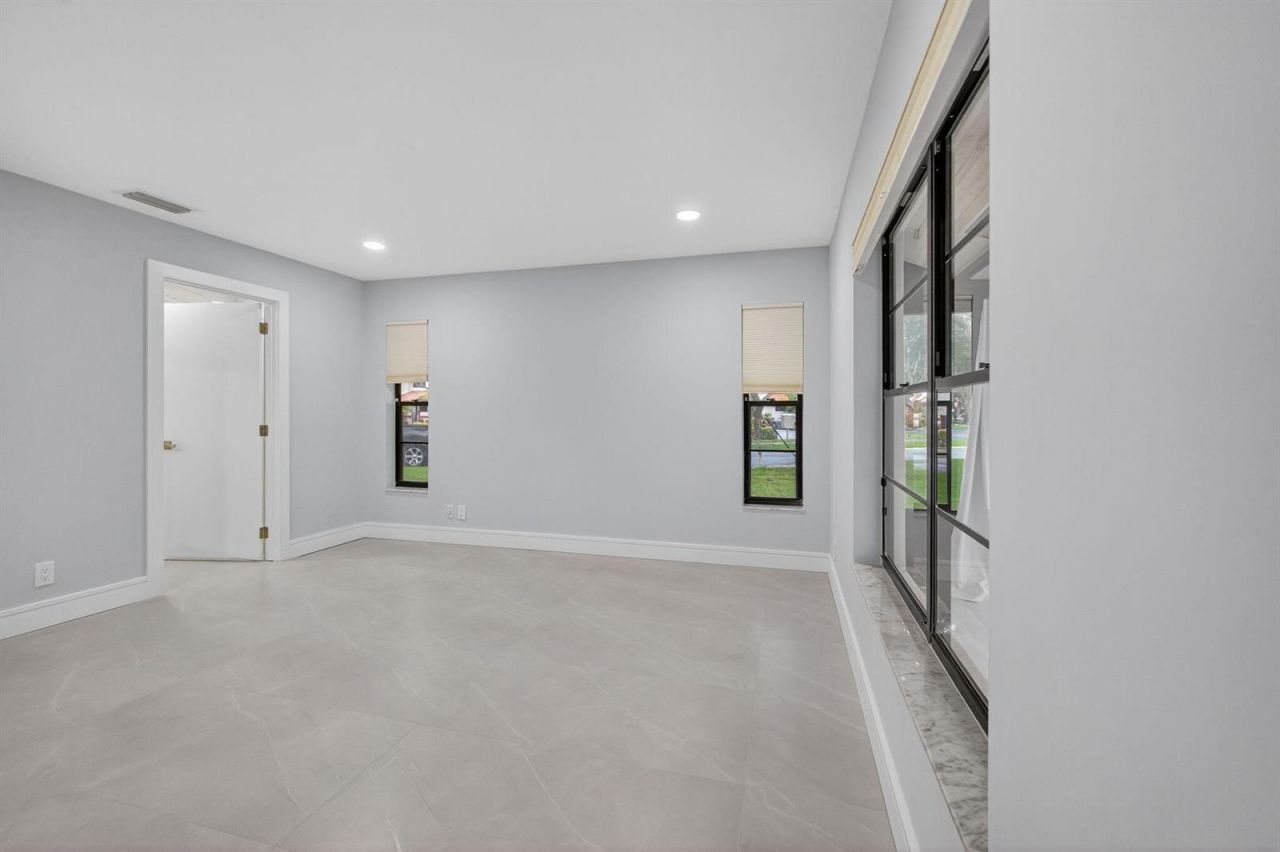 10924 Roebelini Palm Court , Unit A, Boynton Beach, FL 33437 Photo
