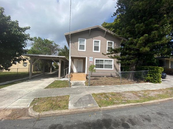 817 NW 7th Street , West Palm Beach, FL 33401