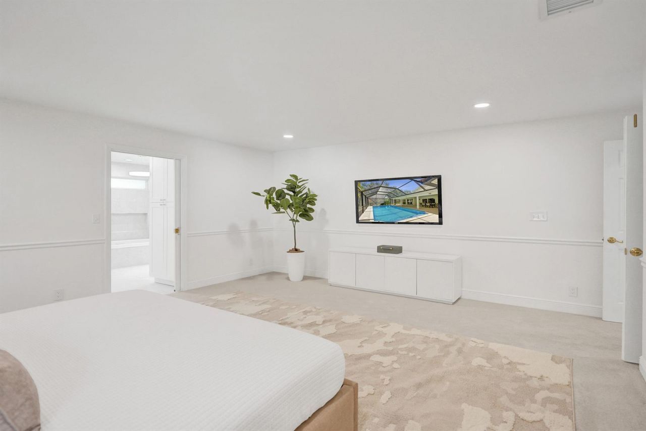 2401 NW 39th Street , Boca Raton, FL 33431 Photo