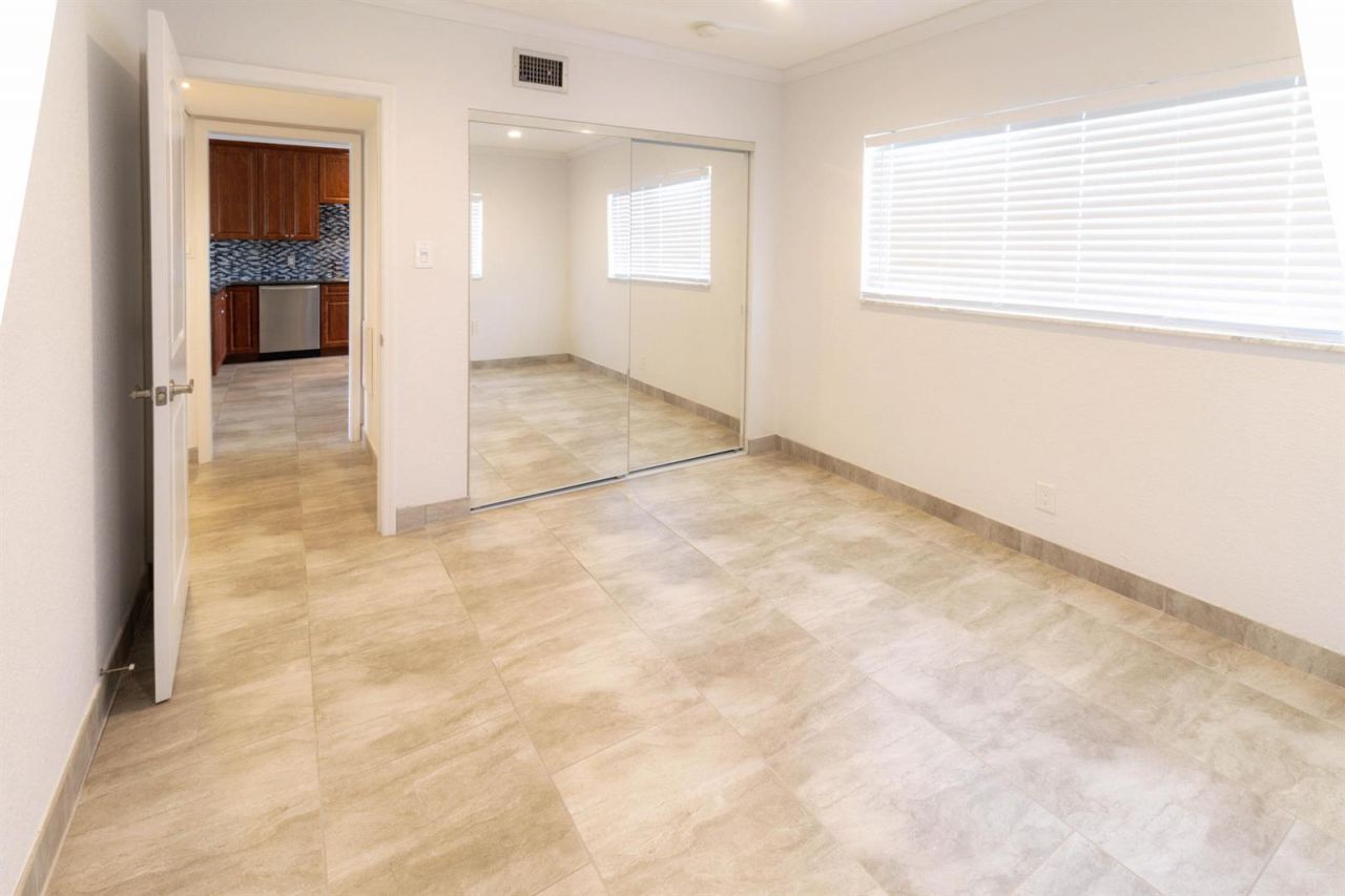 7855 NW 5th Court , Unit 201, Margate, FL 33063 Photo