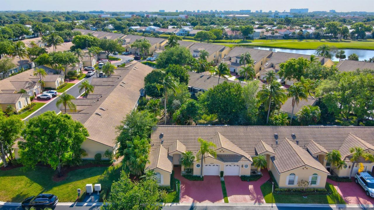 17257 Boca Club Boulevard , Unit Apt 5, Boca Raton, FL 33487 Photo