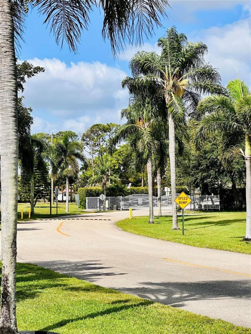 14676 Canalview Drive , Unit C, Delray Beach, FL 33484 Photo