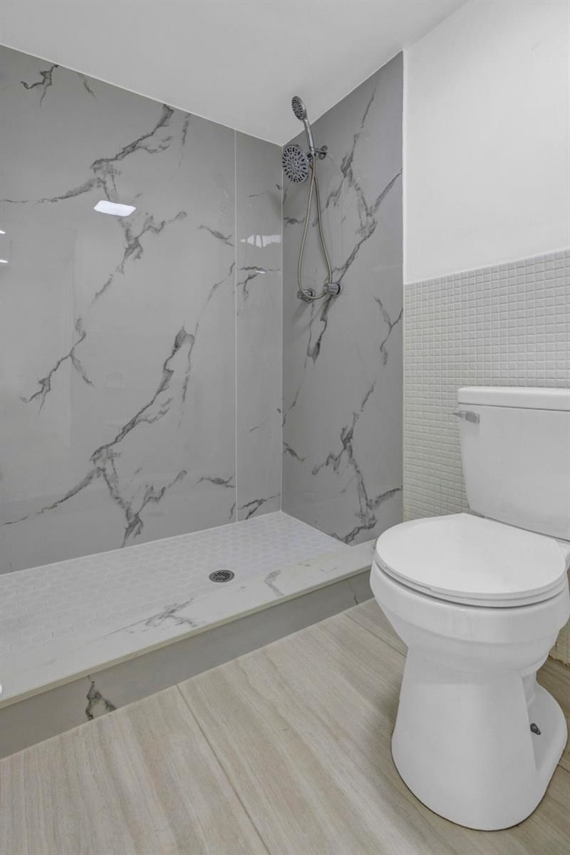 1965 S Ocean Boulevard , Unit 202, Lauderdale by the Sea, FL 33062 Photo