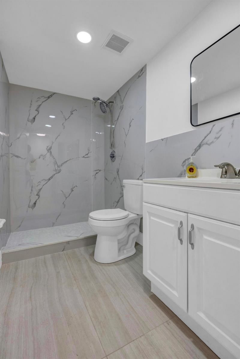 1965 S Ocean Boulevard , Unit 202, Lauderdale by the Sea, FL 33062 Photo