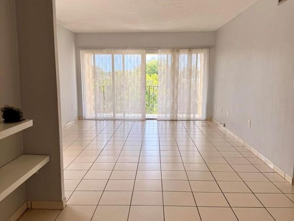 8775 Park Boulevard , Unit 412, Miami, FL 33172
