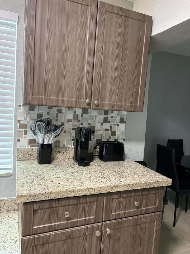 1558 NW 5th Avenue , Pompano Beach, FL 33060 Photo