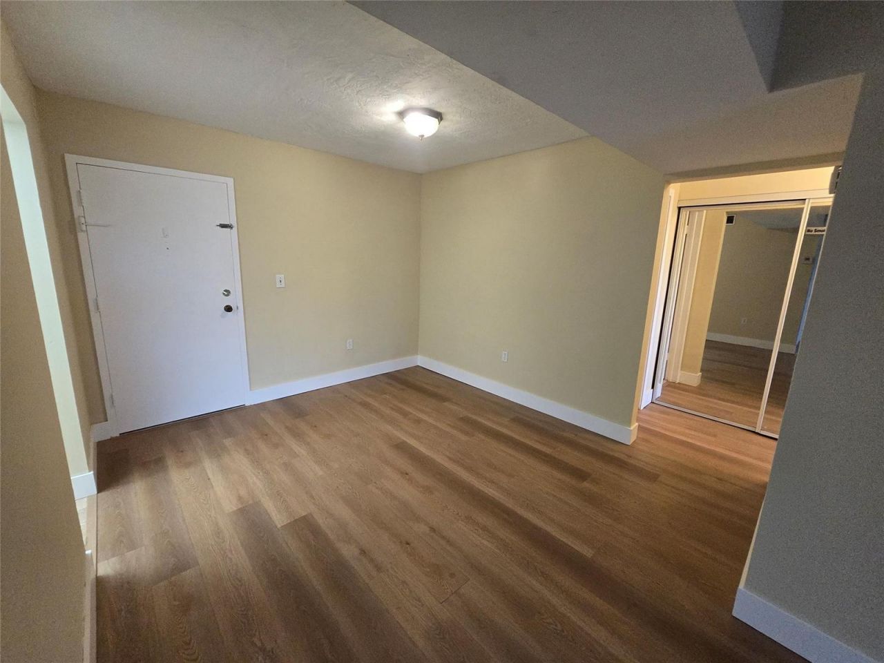 1681 NW 70th Avenue , Unit 403, Plantation, FL 33313 Photo