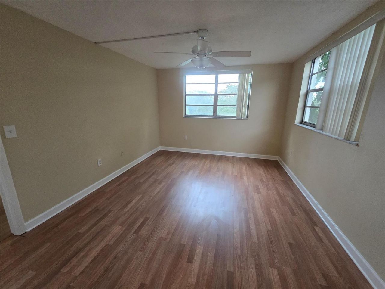 1681 NW 70th Avenue , Unit 403, Plantation, FL 33313 Photo