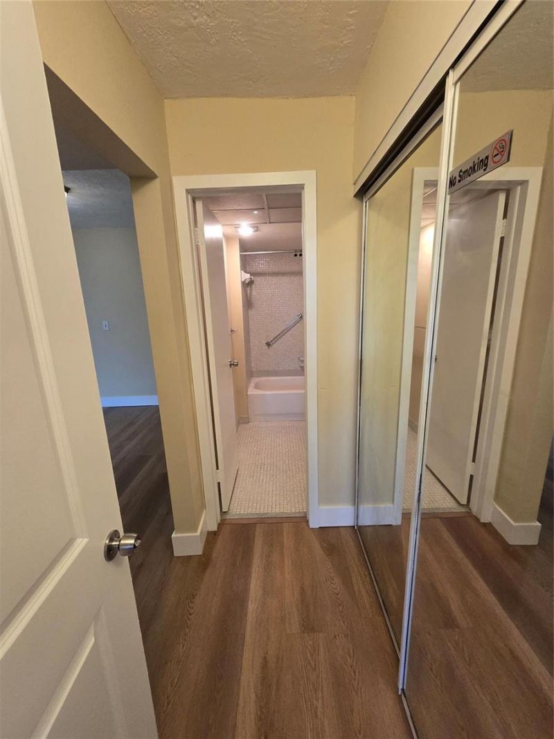 1681 NW 70th Avenue , Unit 403, Plantation, FL 33313 Photo