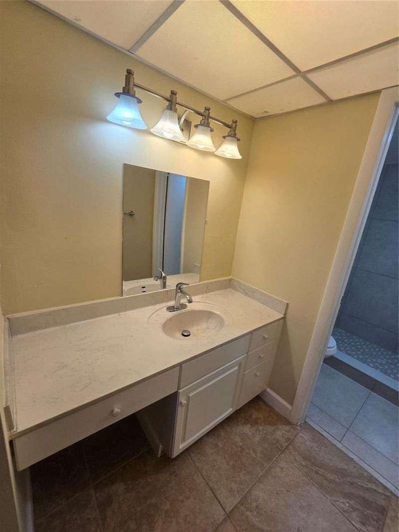 1681 NW 70th Avenue , Unit 403, Plantation, FL 33313 Photo