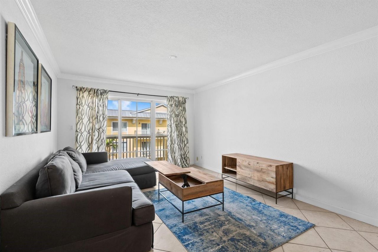 1515 E Broward Boulevard , Unit 326, Fort Lauderdale, FL 33301 Photo
