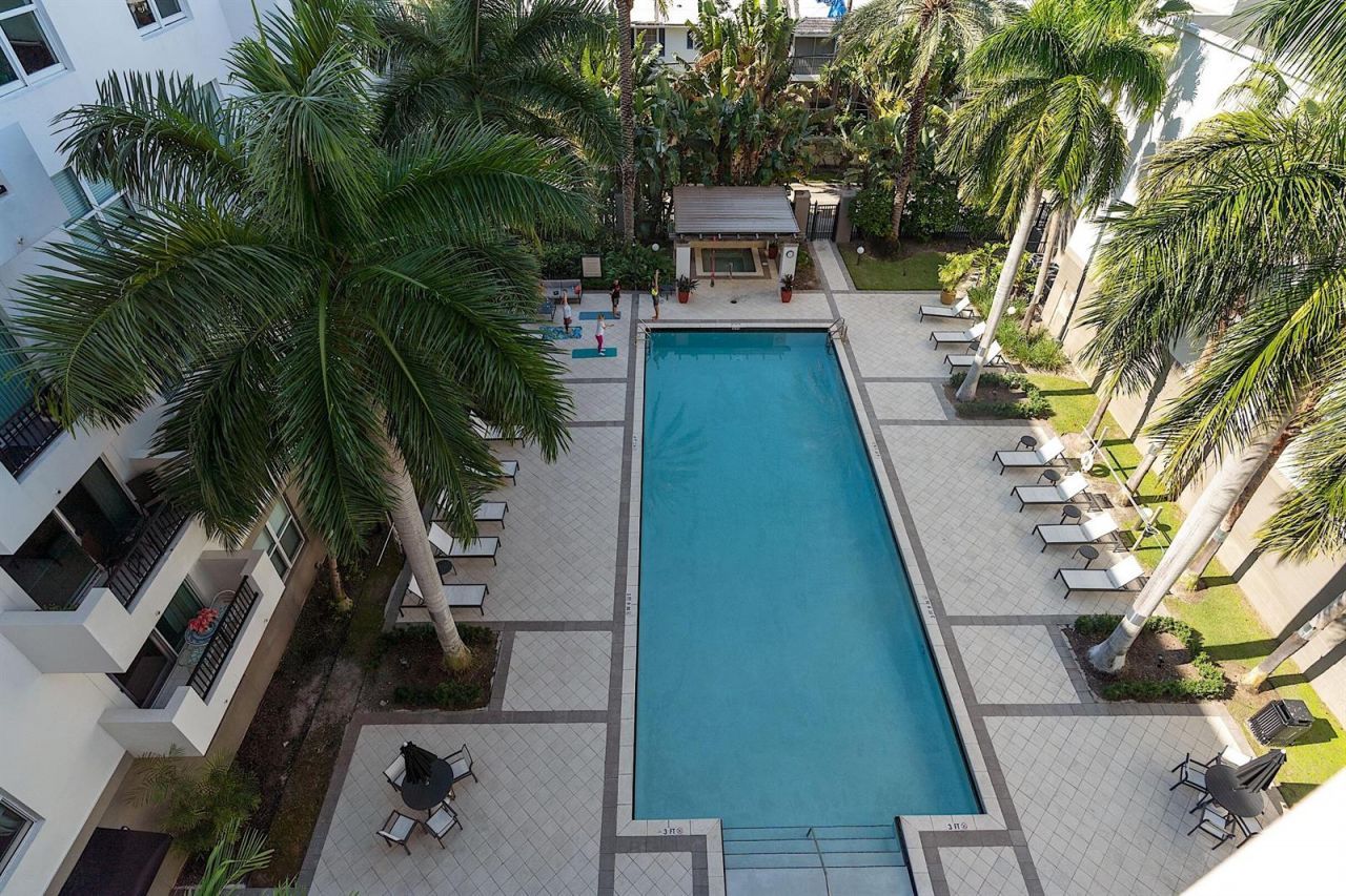 2421 NE 65th Street , Unit 506, Fort Lauderdale, FL 33308 Photo