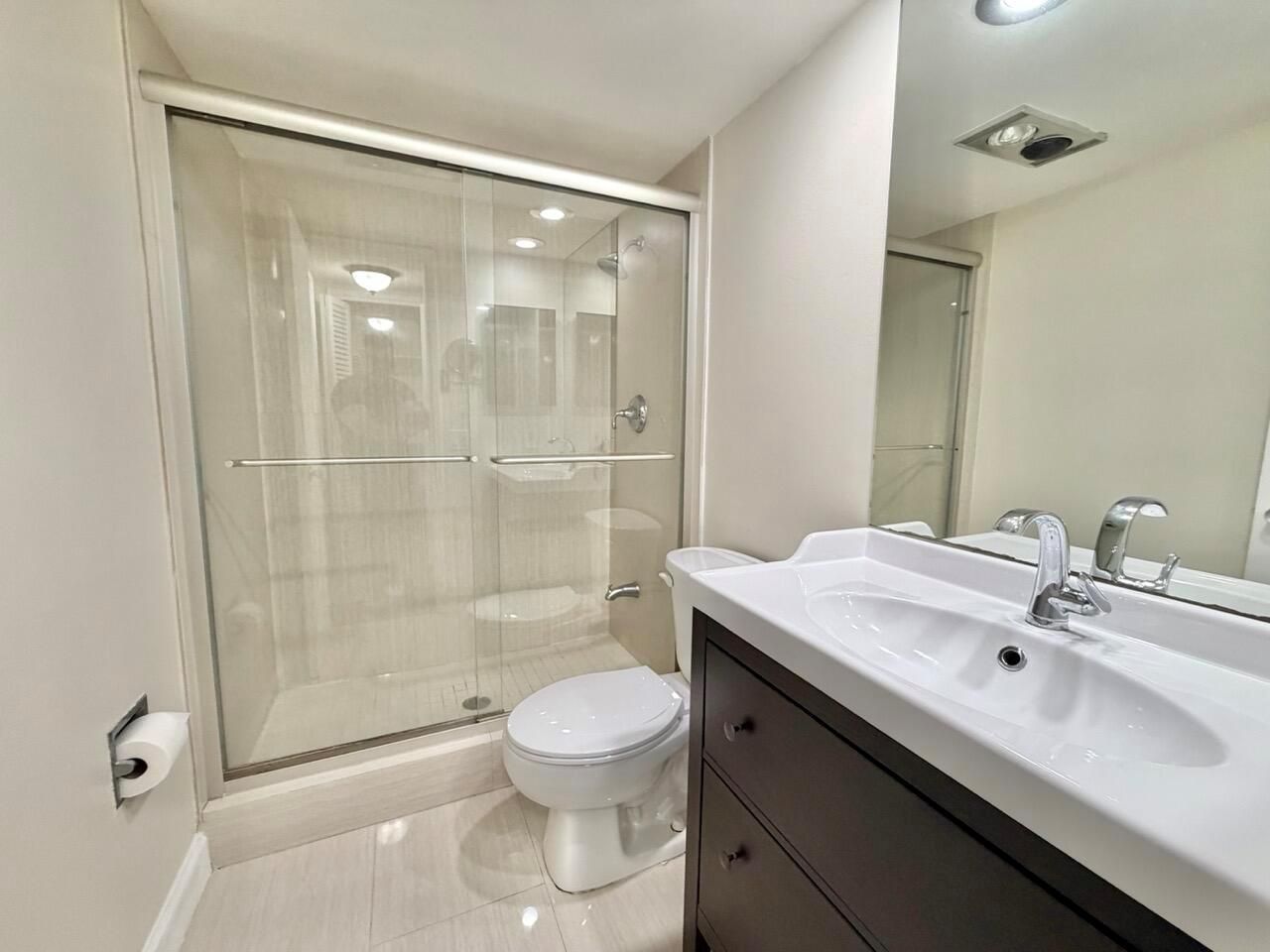 2800 N Palm Aire Drive , Unit 404, Pompano Beach, FL 33069 Photo