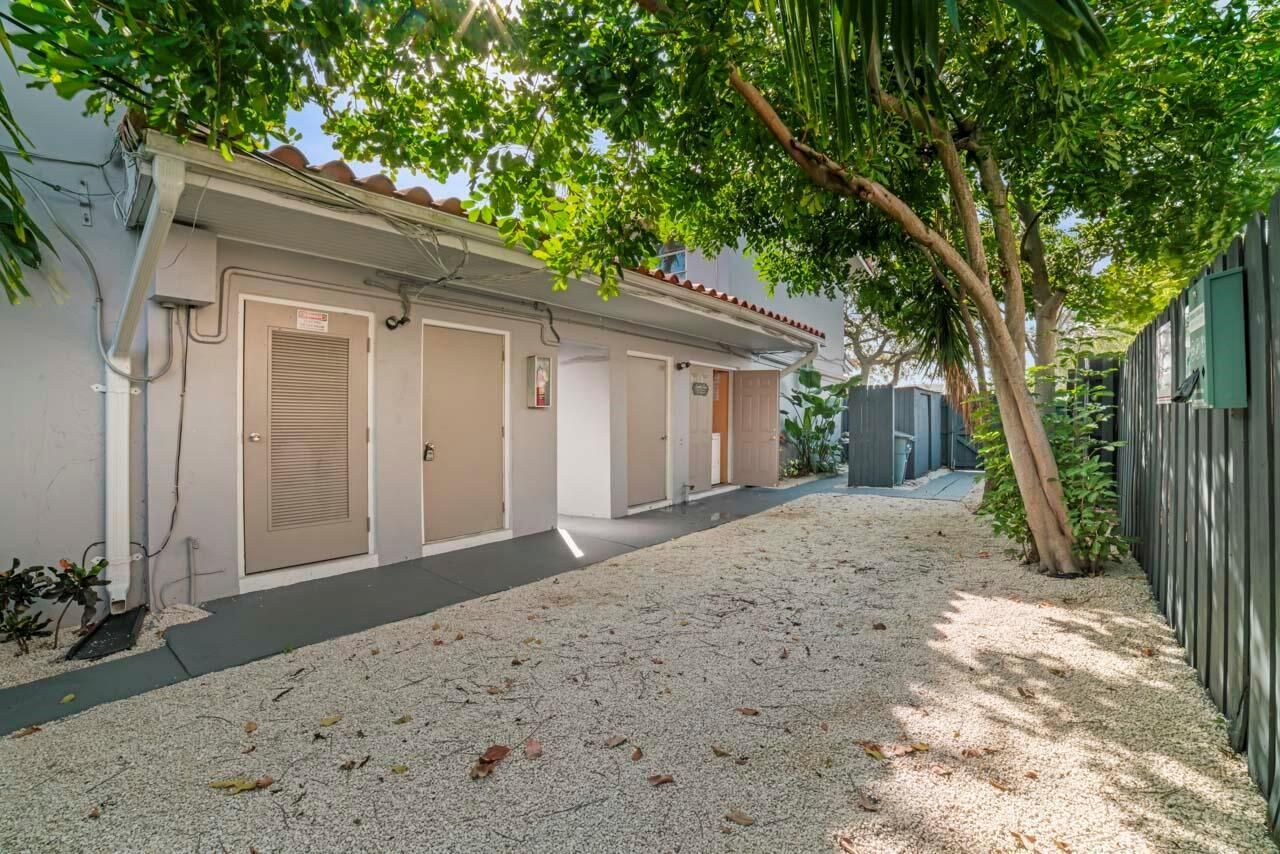 1801 NE 56th Street , Unit 7, Fort Lauderdale, FL 33308 Photo