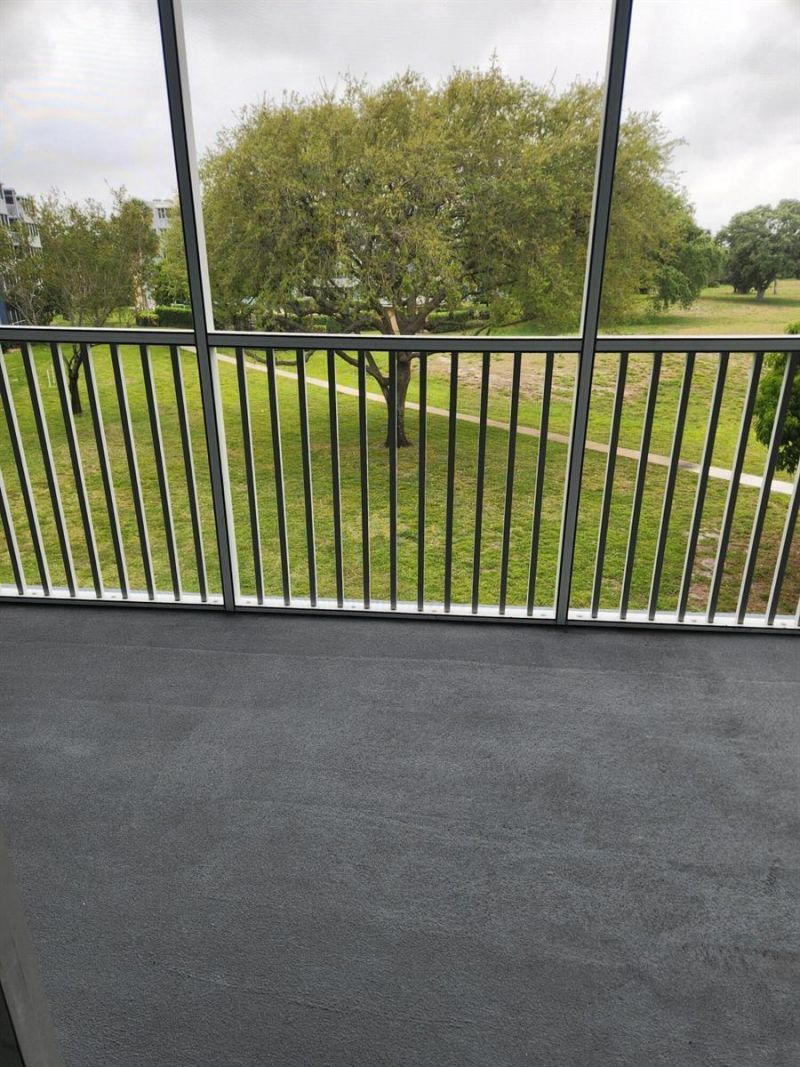 5301 NW 2nd Avenue , Unit Apt 307, Boca Raton, FL 33487 Photo