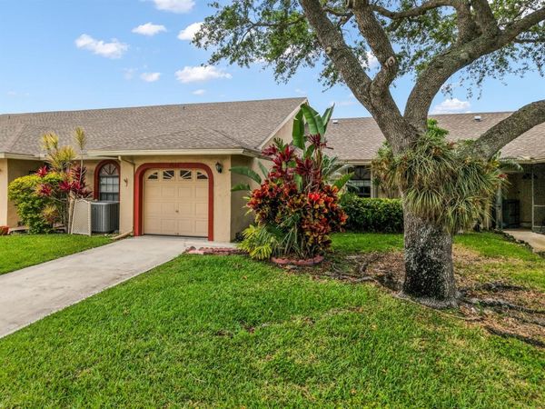 9663 NW 76th Street , Tamarac, FL 33321