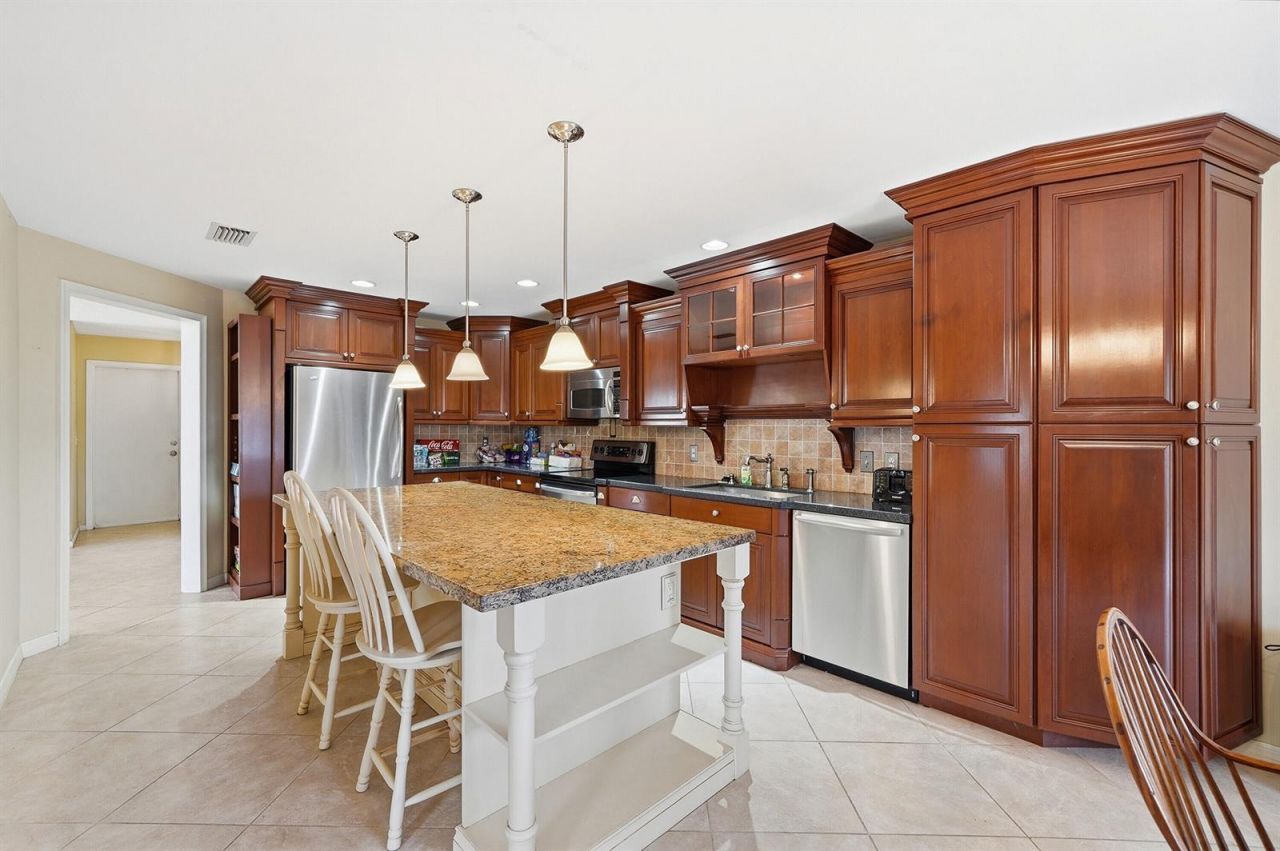 3321 NW 22nd Court , Coconut Creek, FL 33066 Photo