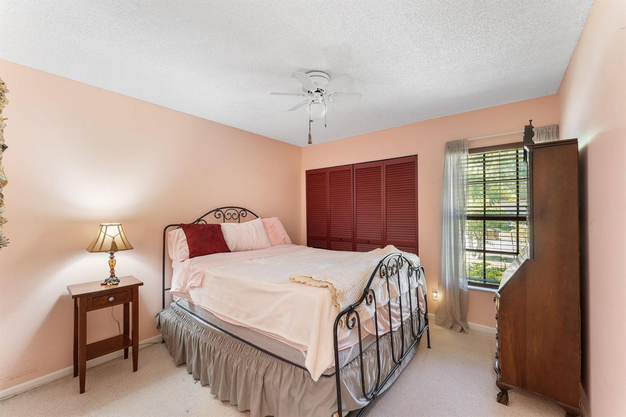 5202 Tarregon Lane , Palm Beach Gardens, FL 33418 Photo