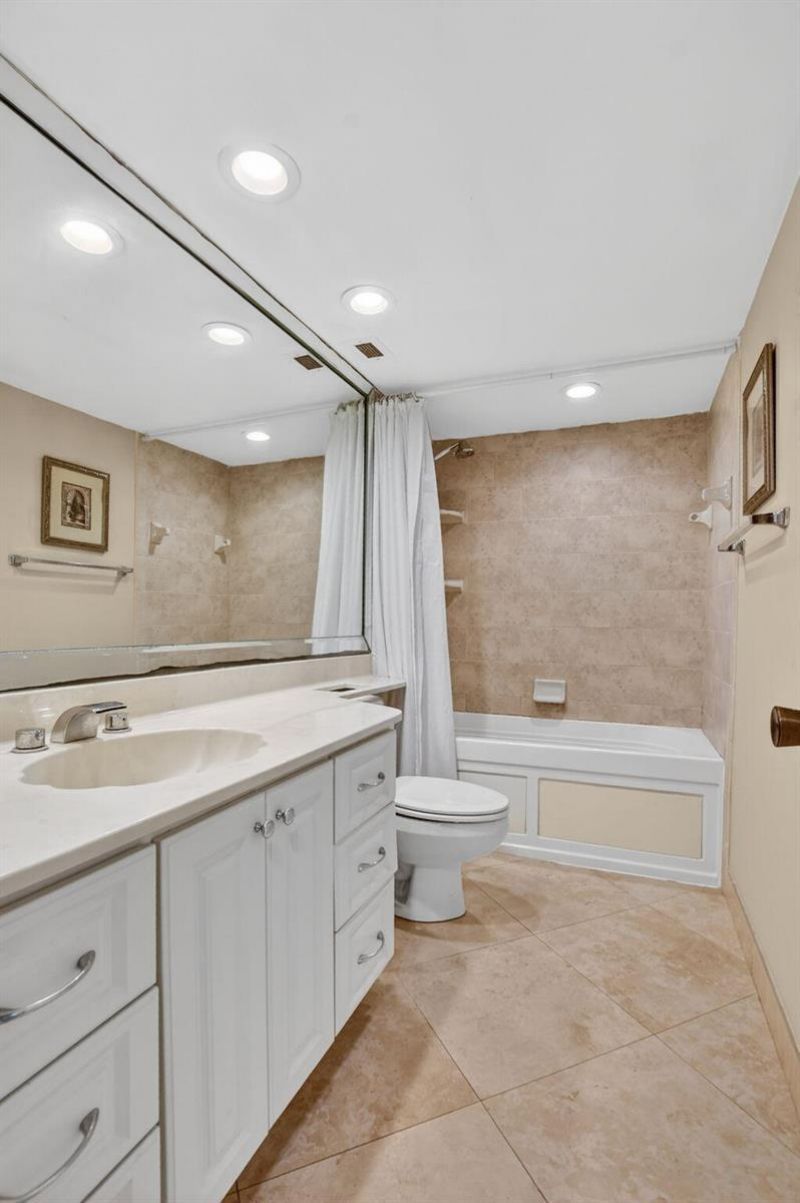2851 S Ocean Boulevard , Unit T-2, Boca Raton, FL 33432 Photo