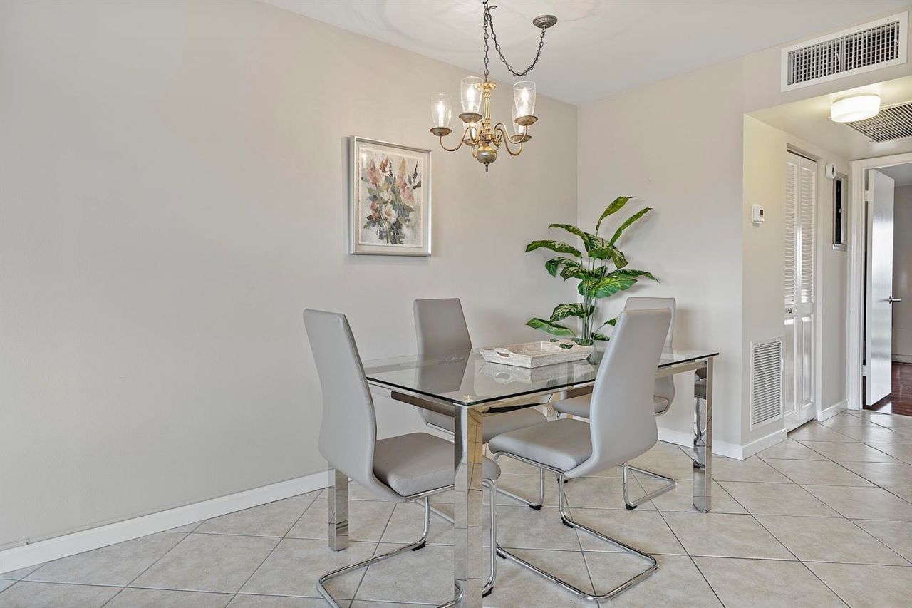 2905 Victoria Place , Unit G4, Coconut Creek, FL 33066 Photo