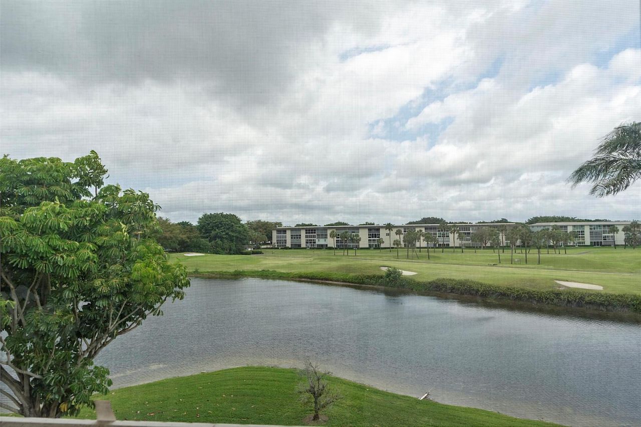 2905 Victoria Place , Unit G4, Coconut Creek, FL 33066 Photo