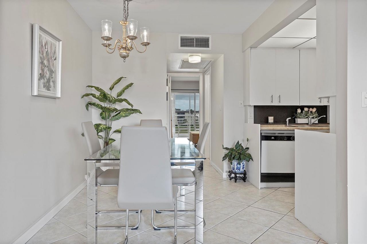 2905 Victoria Place , Unit G4, Coconut Creek, FL 33066 Photo