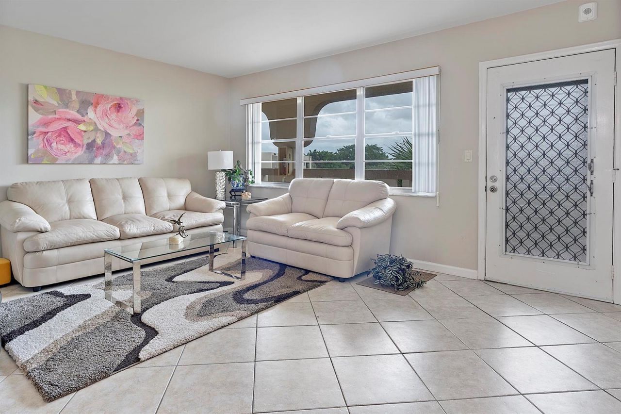 2905 Victoria Place , Unit G4, Coconut Creek, FL 33066 Photo