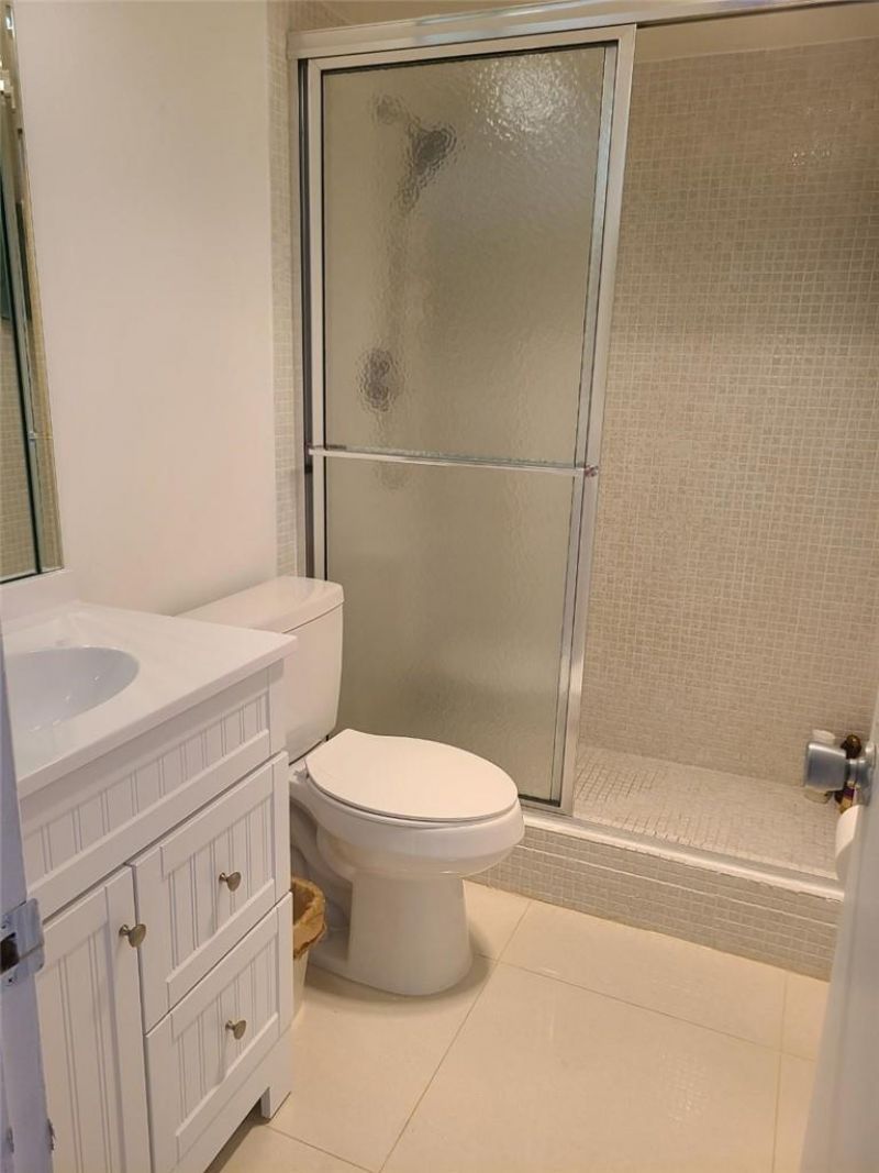 3091 N Course Drive , Unit 208, Pompano Beach, FL 33069 Photo