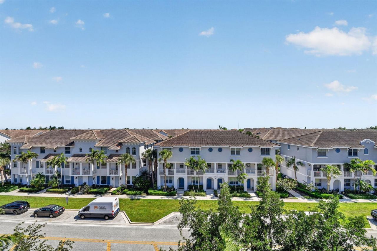 1660 Renaissance Commons Boulevard , Unit 2517, Boynton Beach, FL 33426 Photo