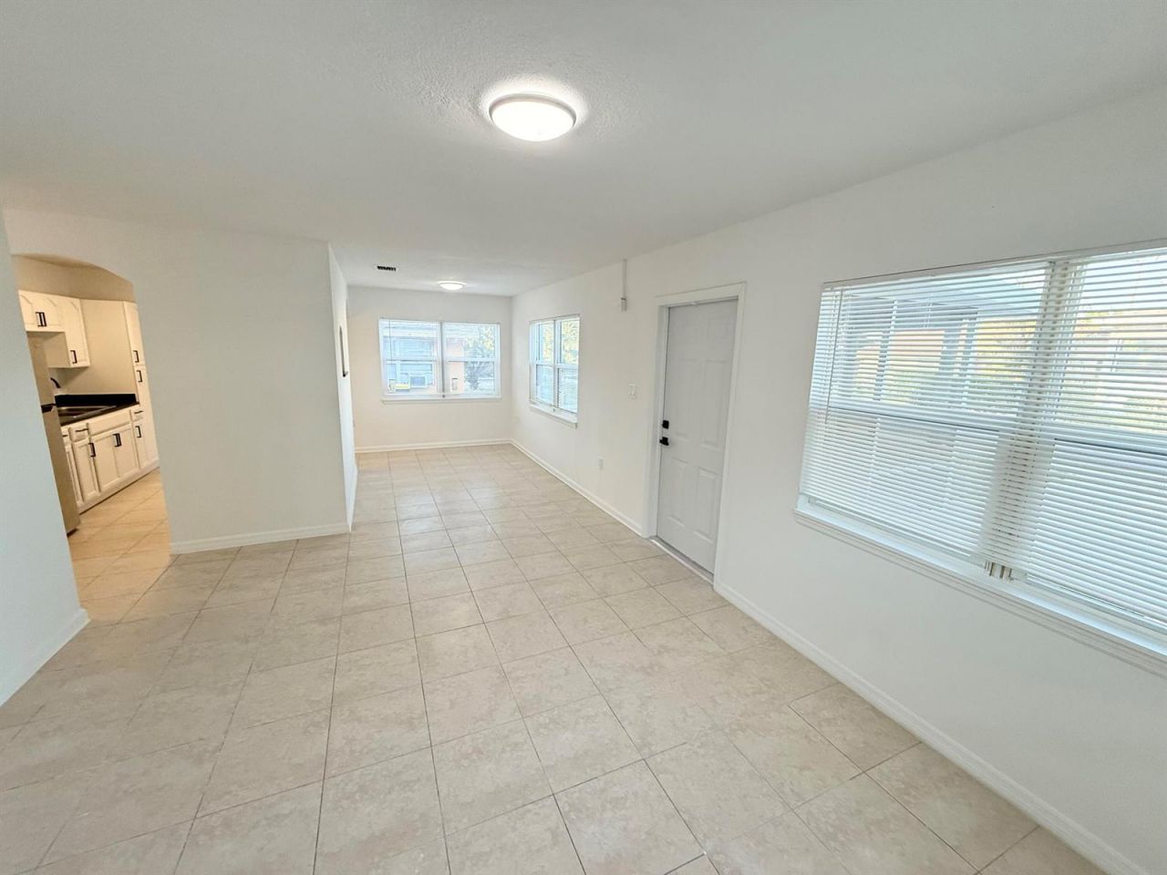 912 SE Tarpon Avenue , Stuart, FL 34994 Photo
