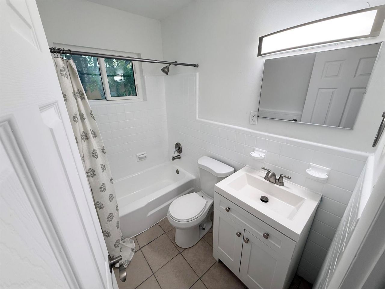 912 SE Tarpon Avenue , Stuart, FL 34994 Photo