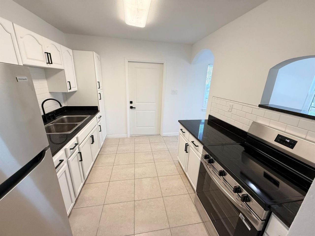 912 SE Tarpon Avenue , Stuart, FL 34994 Photo