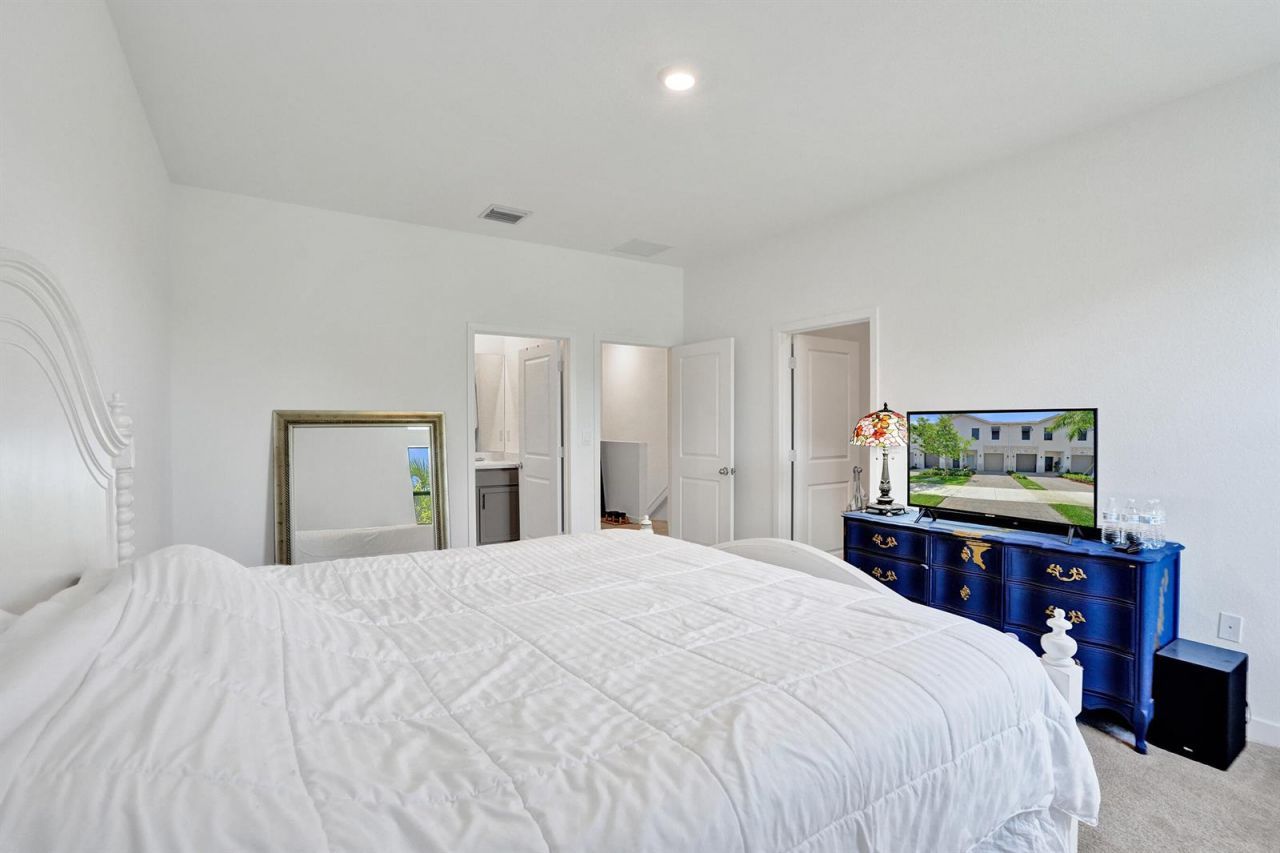 975 NW 3rd Terrace , Pompano Beach, FL 33060 Photo