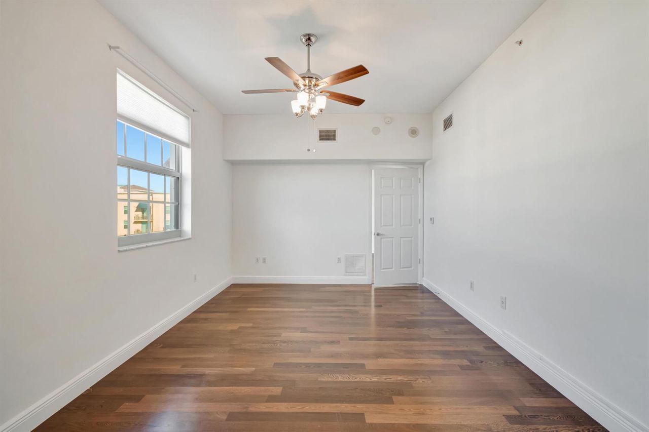 610 Clematis Street , Unit 833, West Palm Beach, FL 33401 Photo