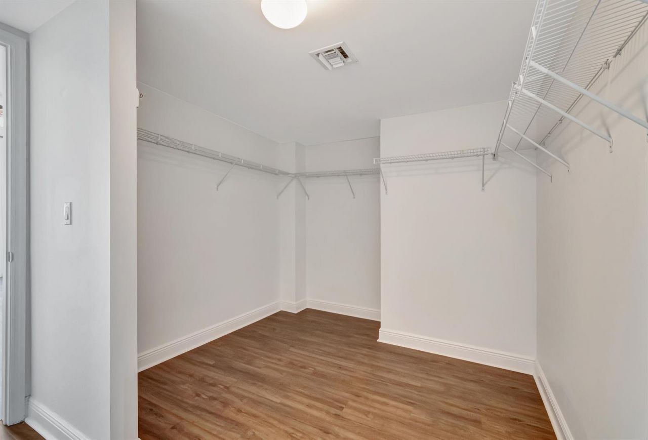 610 Clematis Street , Unit 833, West Palm Beach, FL 33401 Photo