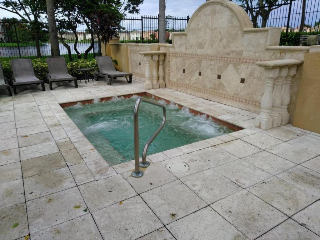 4190 San Marino Boulevard , Unit 106, West Palm Beach, FL 33409 Photo