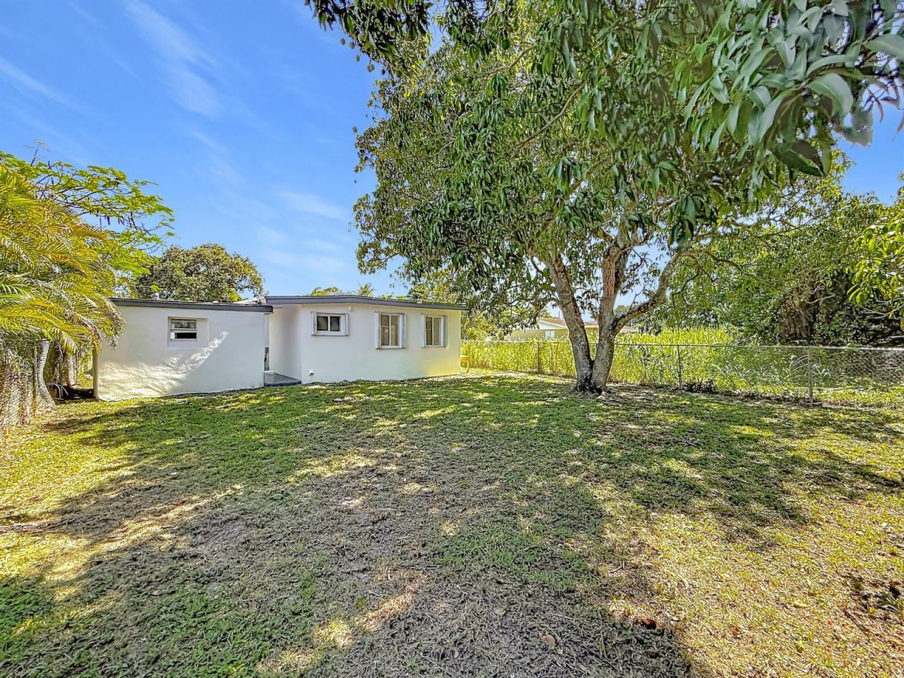 10235 SW 177th Street , Miami, FL 33157 Photo