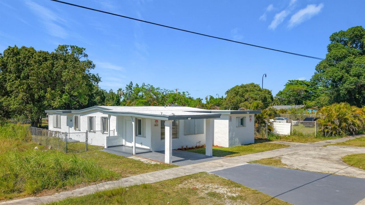 10235 SW 177th Street , Miami, FL 33157 Photo