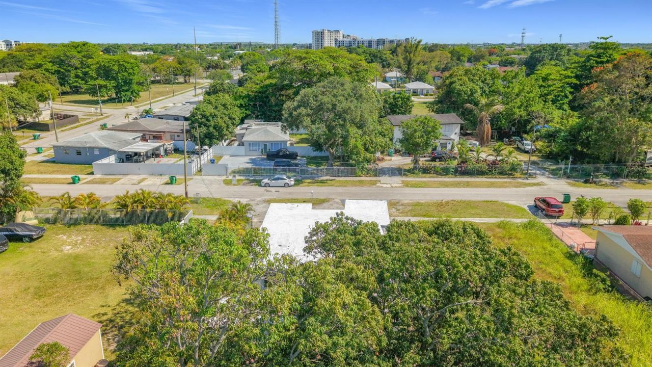 10235 SW 177th Street , Miami, FL 33157 Photo