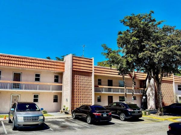 7610 Stirling Road , Unit 204c, Davie, FL 33024