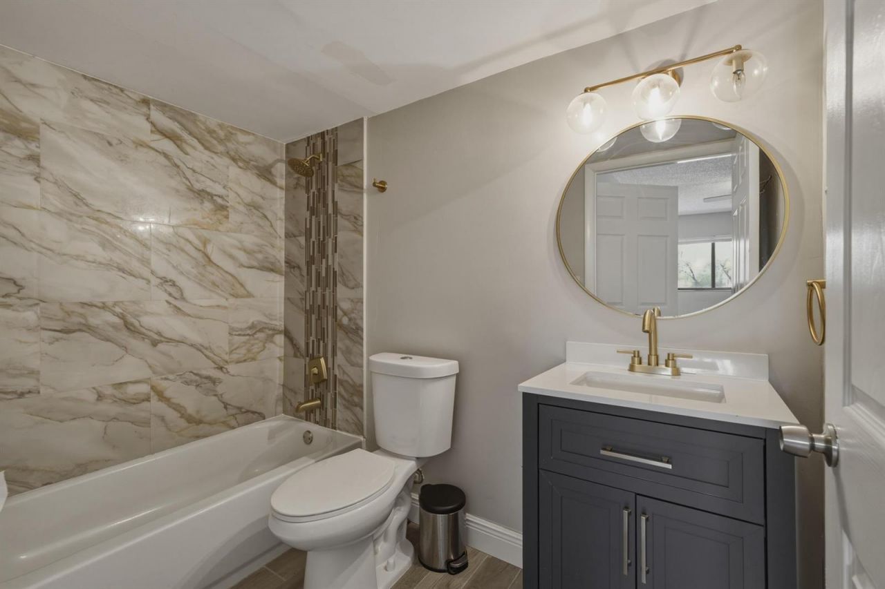 468 NE 206th Lane , Unit 108-6, Miami, FL 33179 Photo