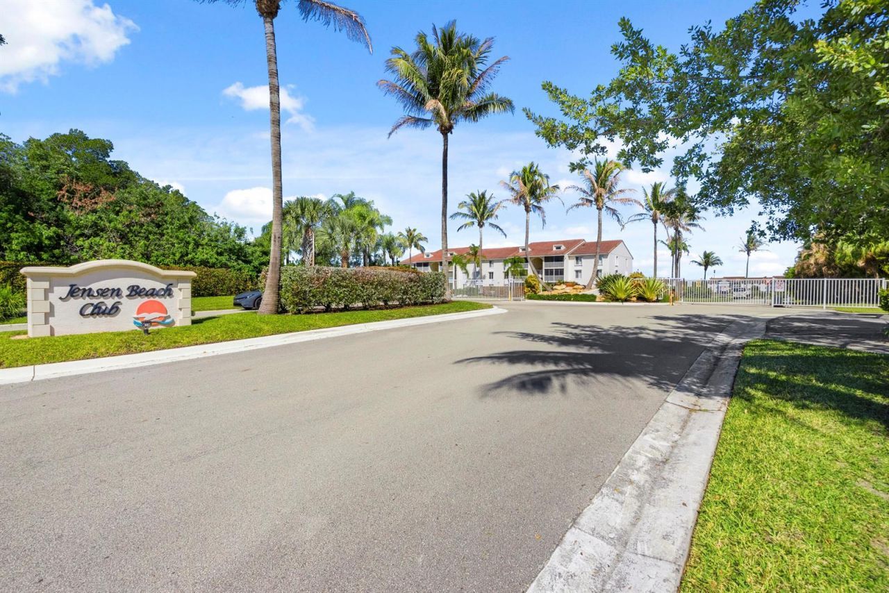 4452 NE Ocean Boulevard , Unit C3, Jensen Beach, FL 34957 Photo