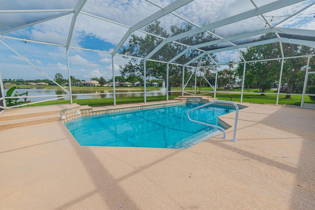 208 SW Whitewood Drive , Port Saint Lucie, FL 34953 Photo