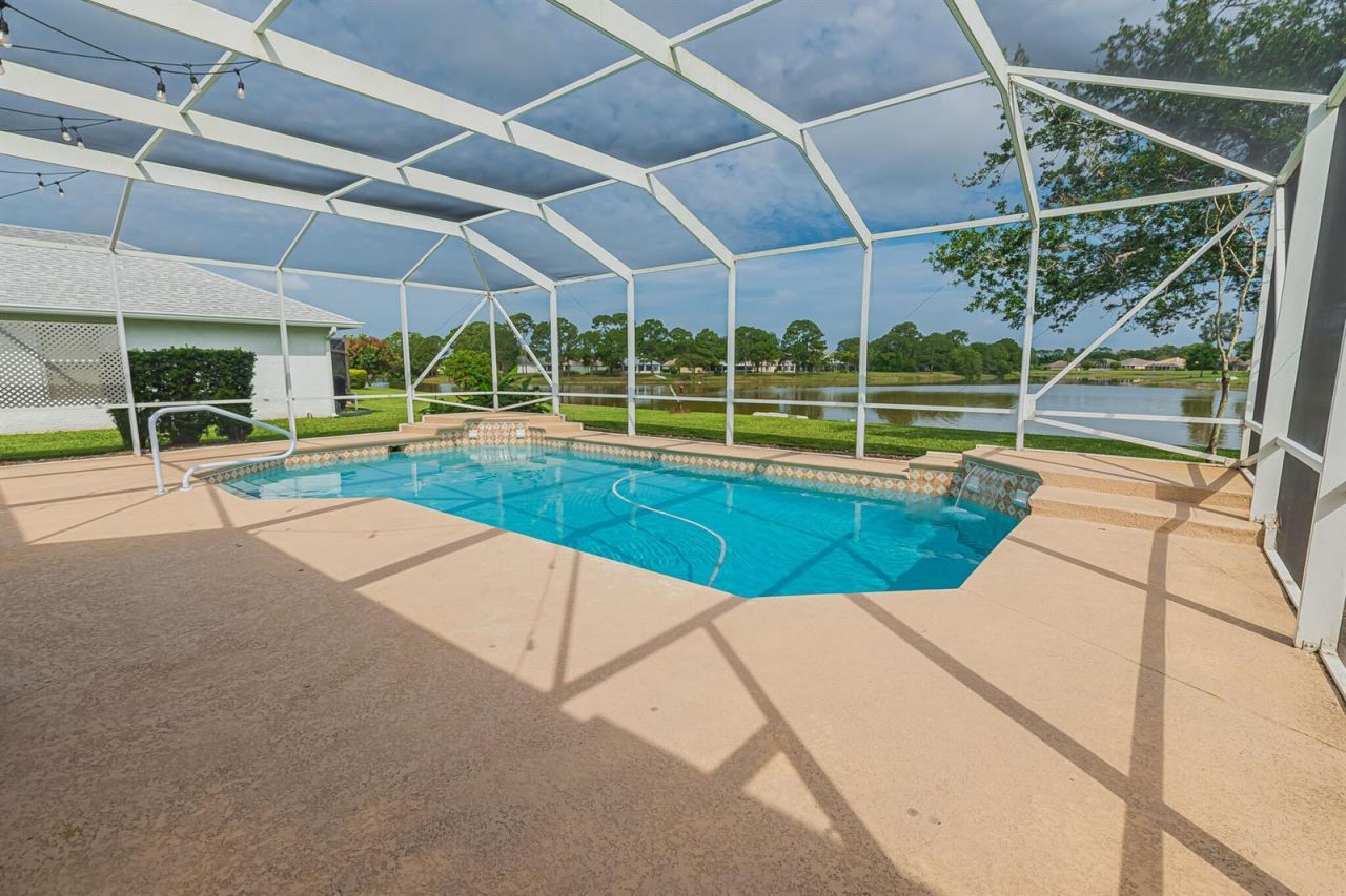 208 SW Whitewood Drive , Port Saint Lucie, FL 34953 Photo