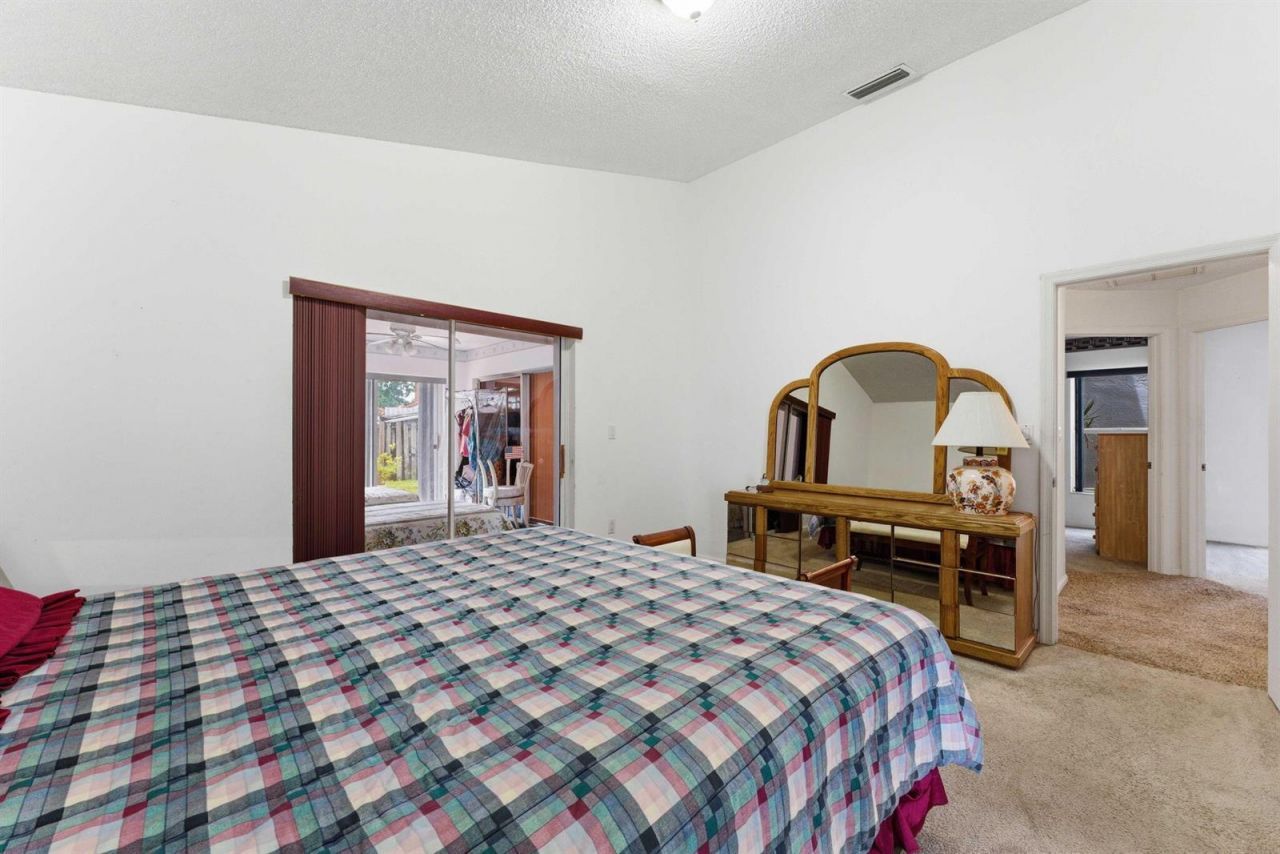 19035 NW 54th Place , Miami Gardens, FL 33055 Photo