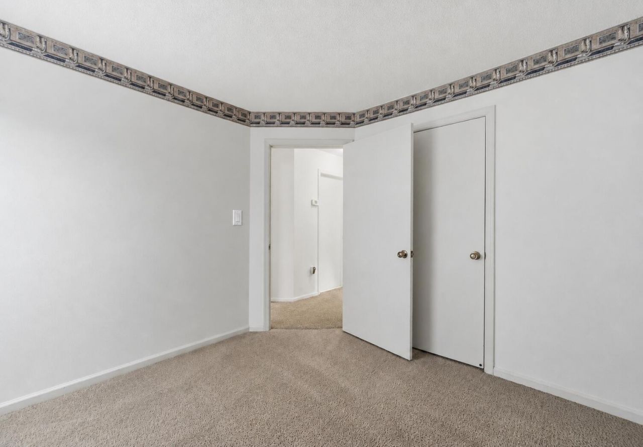 19035 NW 54th Place , Miami Gardens, FL 33055 Photo