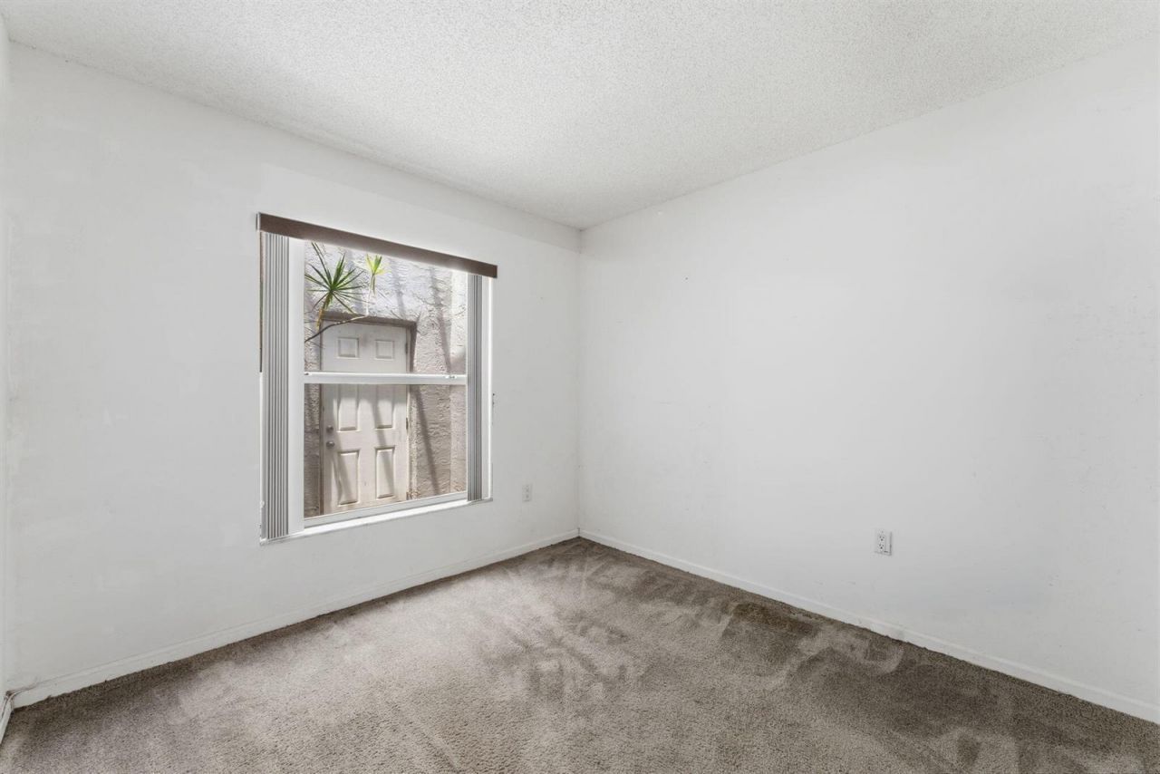 19035 NW 54th Place , Miami Gardens, FL 33055 Photo